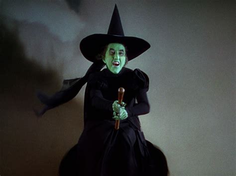 The wicked witch is xead